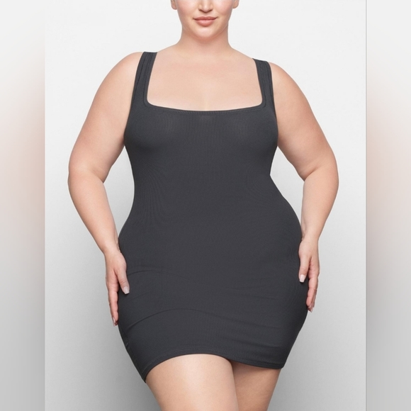 SKIMS Soft Lounge Short Slip Dress Graphite Womens/M/ 3X - Picture 2 of 14